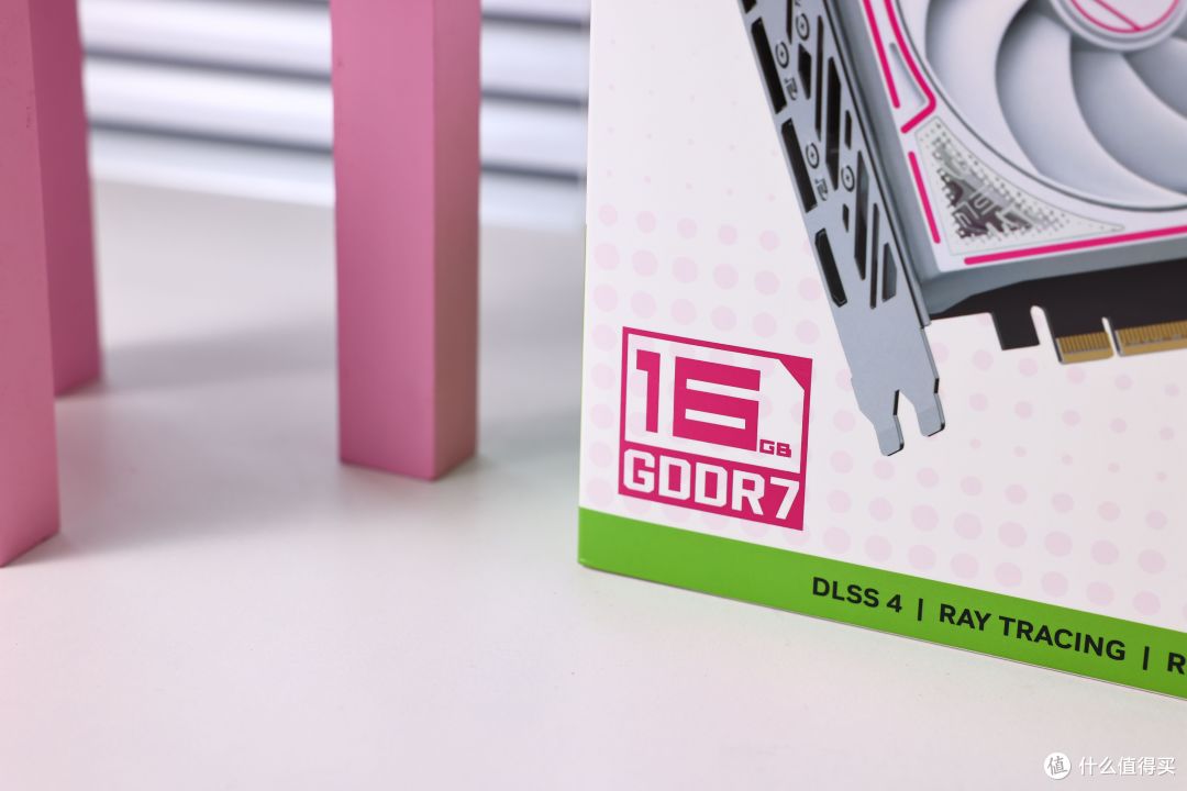 七彩虹iGame GeForce RTX 5060 Ti Ultra W OC 16GB首发评测