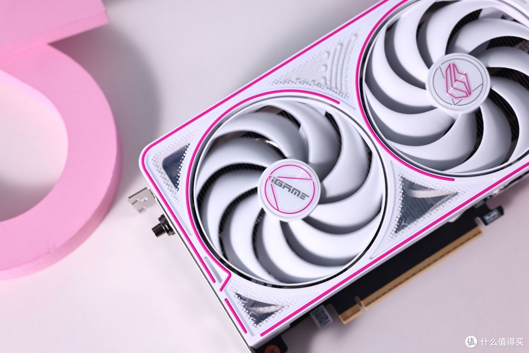 七彩虹iGame GeForce RTX 5060 Ti Ultra W OC 16GB首发评测