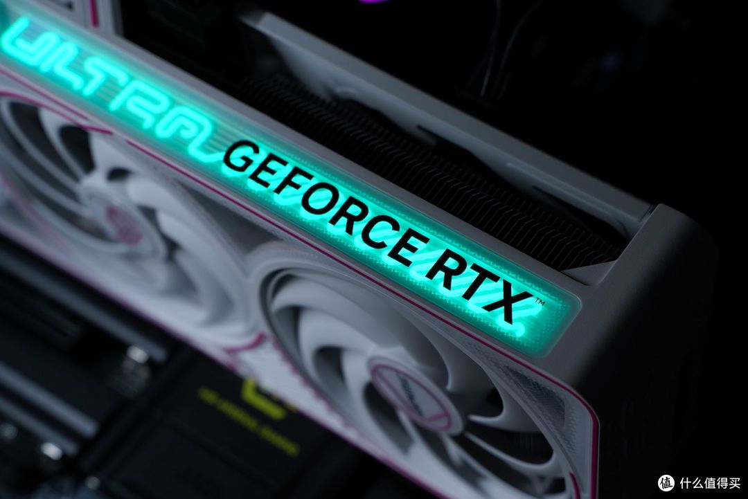 七彩虹iGame GeForce RTX 5060 Ti Ultra W OC 16GB首发评测
