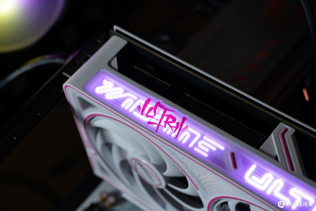 七彩虹iGame GeForce RTX 5060 Ti Ultra W OC 16GB首发评测