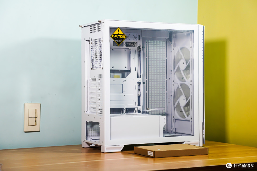 环肥燕瘦谁都爱,独家秘技微星MPG VELOX 300R AIRFLOW PZ机箱装机
