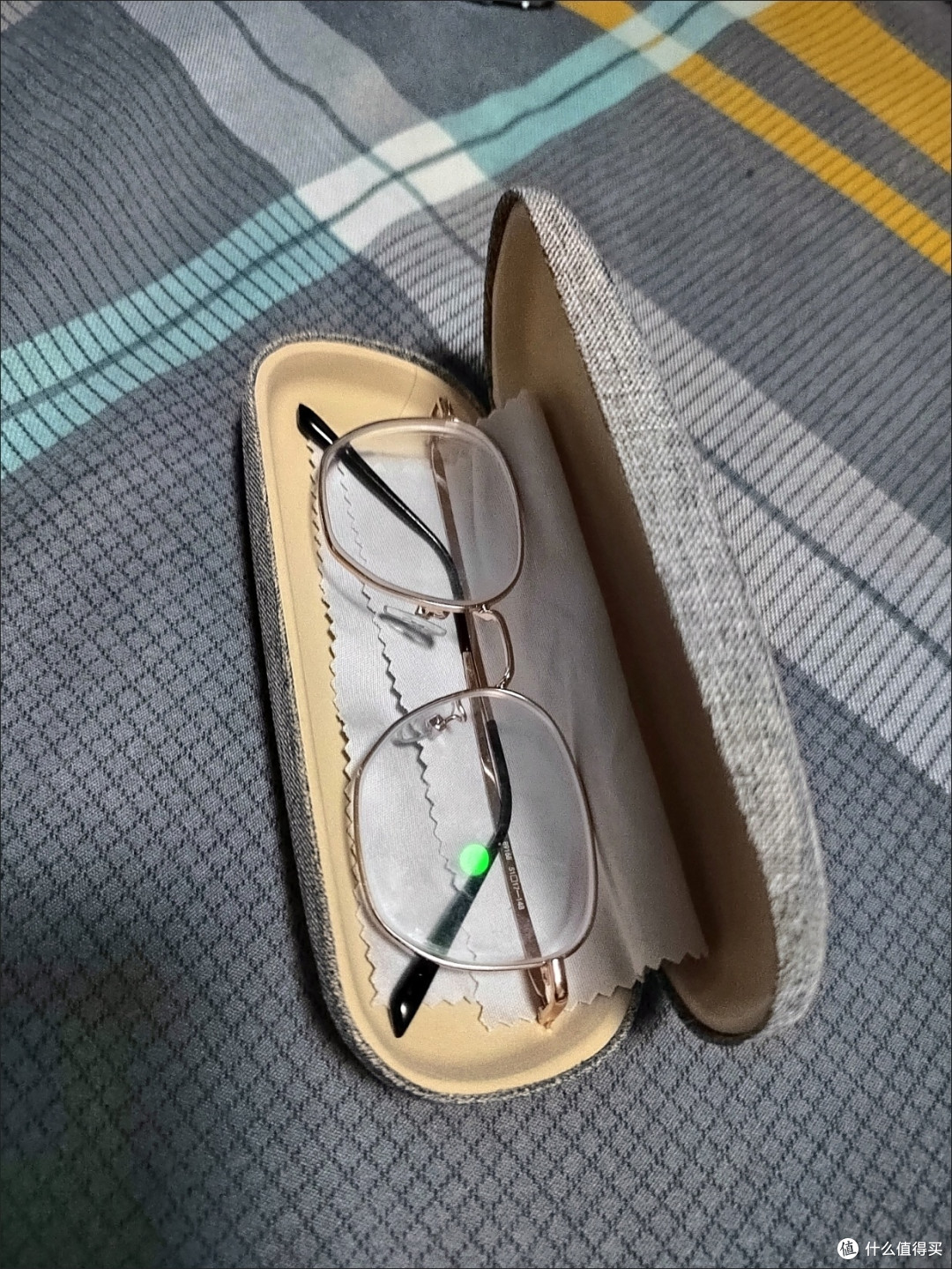 京东眼镜节潮流新视界,我在京东商城购买的钛合金框眼镜