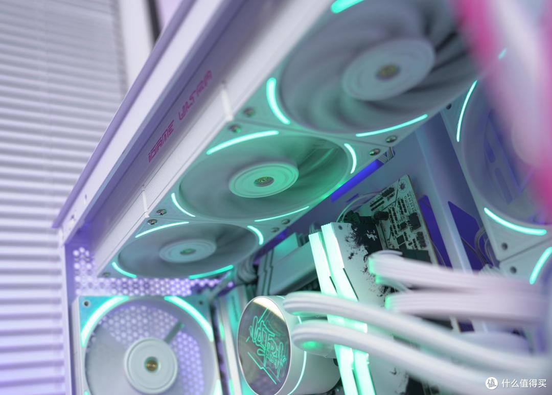 七彩虹iGame Ultra全家桶装机:热乎Ultra RTX 5060 Ti显卡首测
