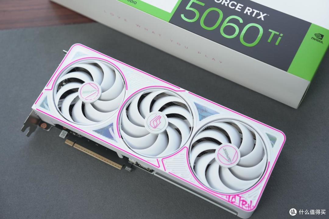 七彩虹iGame Ultra全家桶装机:热乎Ultra RTX 5060 Ti显卡首测