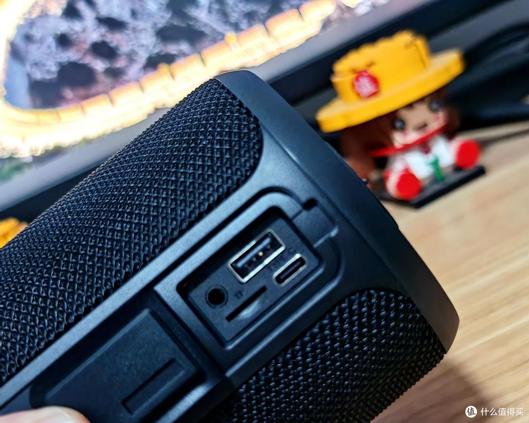 不贵还很好听,百元级价格就能享受发烧级音质,雷登X3音箱稳了