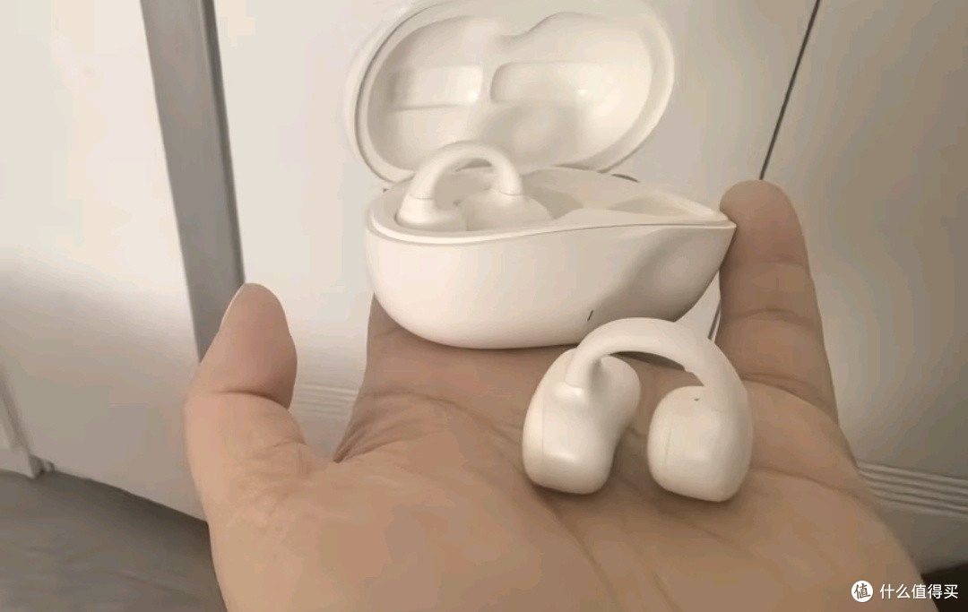 MICROKIA耳夹式耳机:百元数码好物新宠
