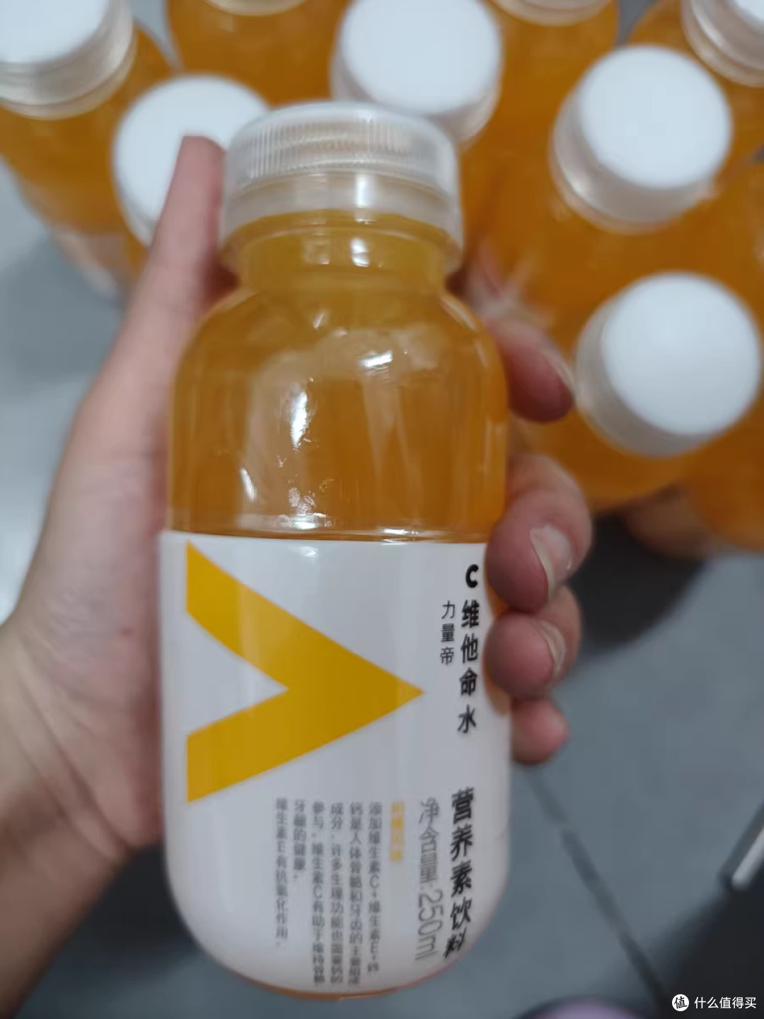 农夫山泉维他命水：年轻人的“轻补给”新选择  