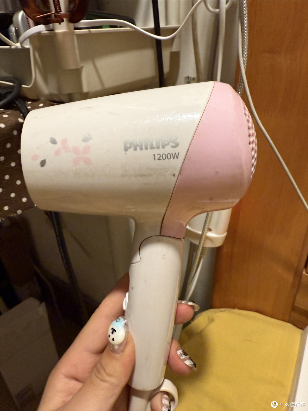 飞利浦吹风机:颜值与性能兼具