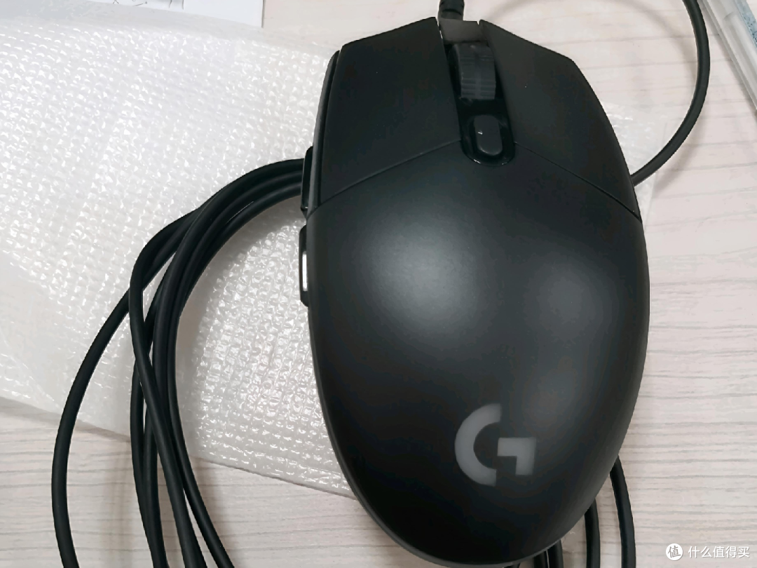 百元外设天花板!罗技G102让我从办公到开黑无缝切换