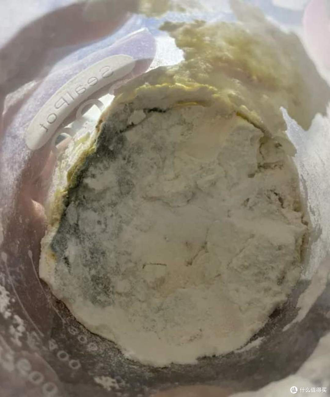 听我一句劝，家里的冰箱不管多大，都别放这4种东西，