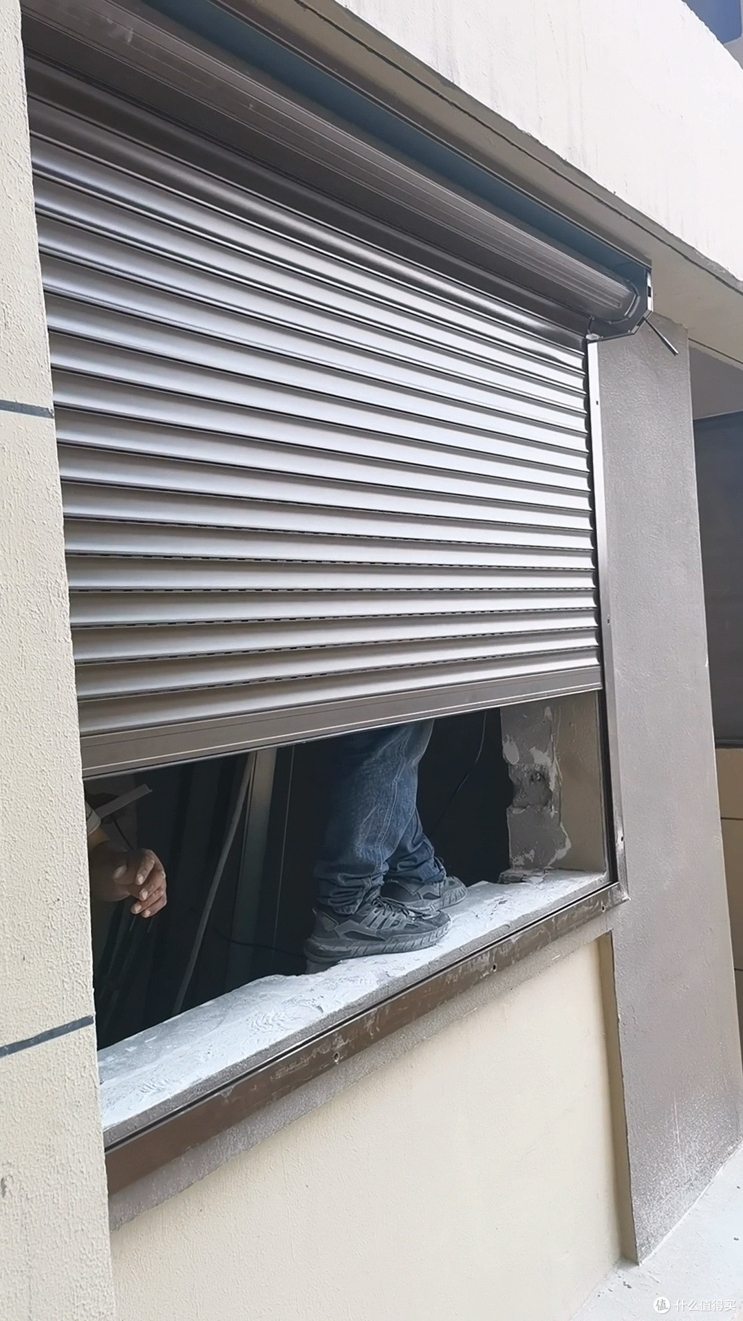 防风卷帘