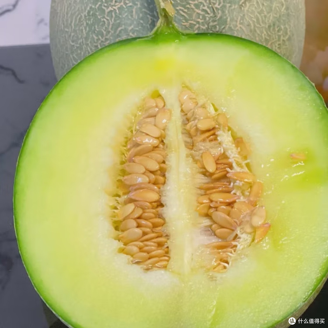 海南网纹蜜瓜:新鲜应季