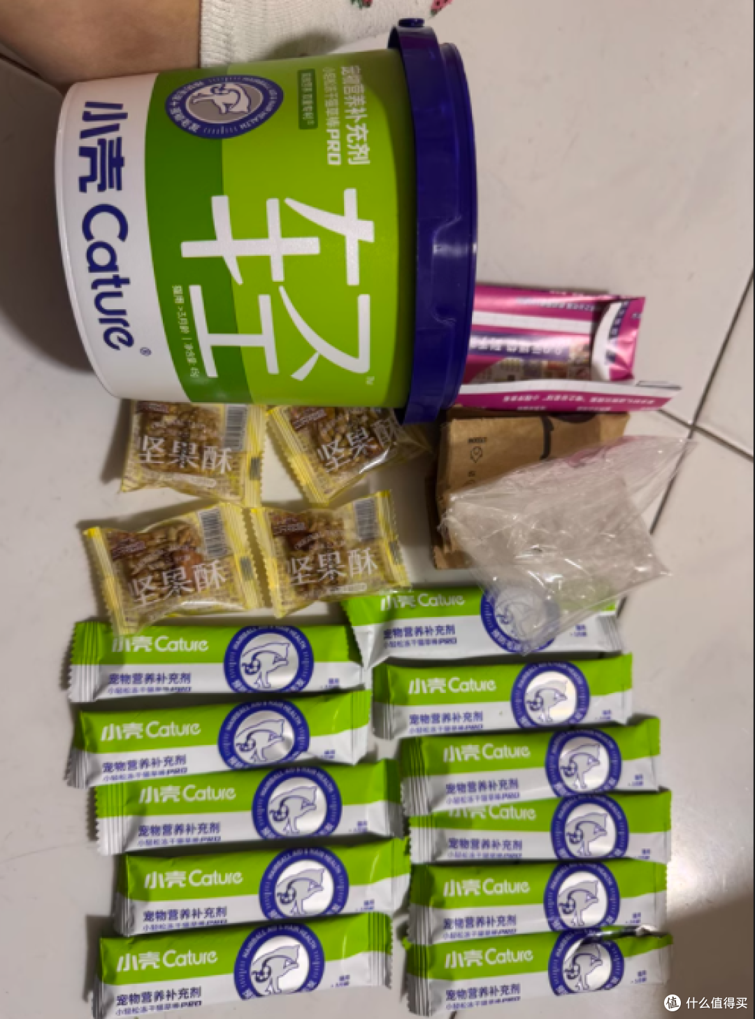 小壳小轻松冻干猫草棒：猫咪化毛与健康的理想之选