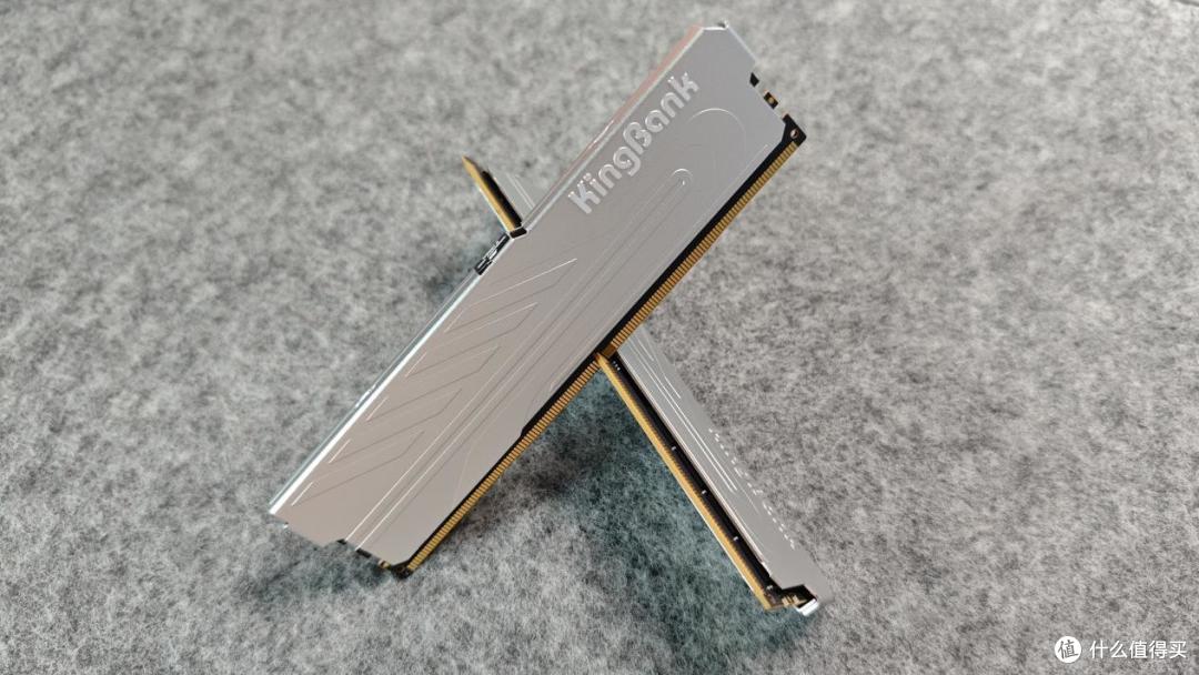 内存条没预算?D5平台最具性价比选择——金百达银爵6000MHz C36
