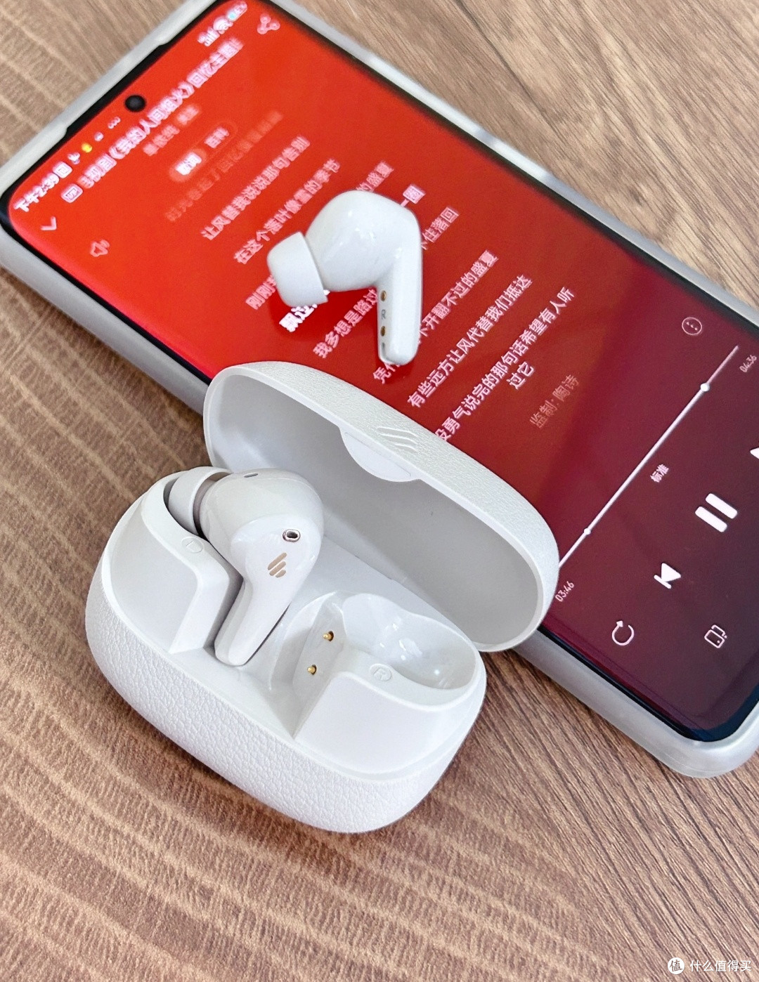 漫步者 FitBuds Pro:太空舱耳机,开启沉浸式听觉体验