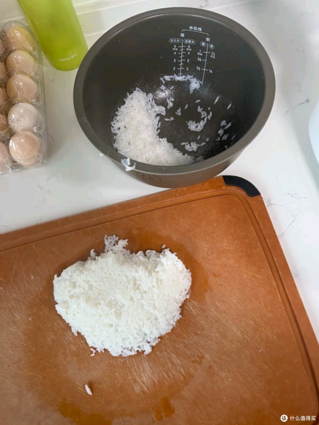 米家小米电饭煲P1:0氟涂层钛内胆,智能IH加热,健康烹饪新选择