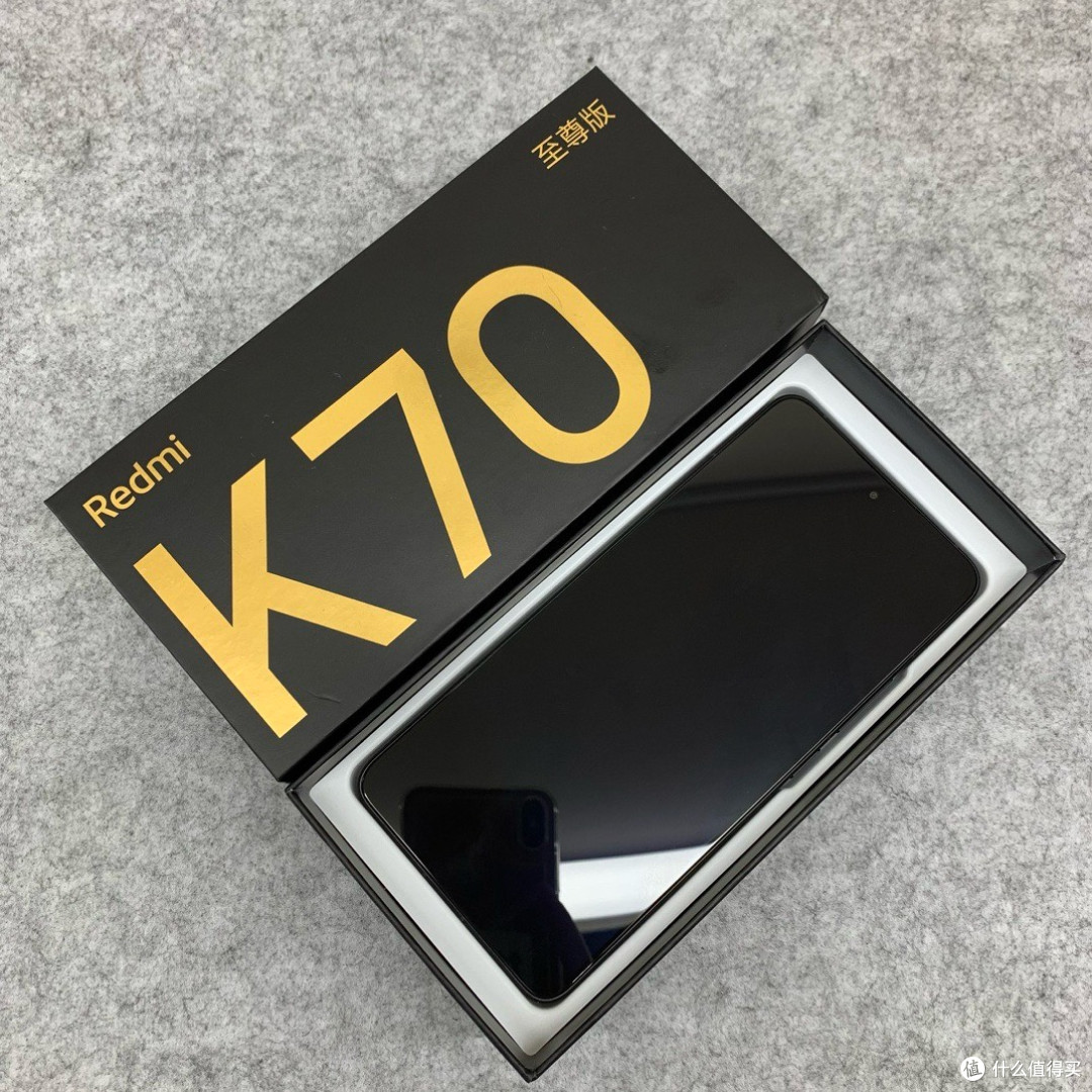 顶配24GB+1TB，238万跑分+5500mAh+120W，如今跌至2175元起