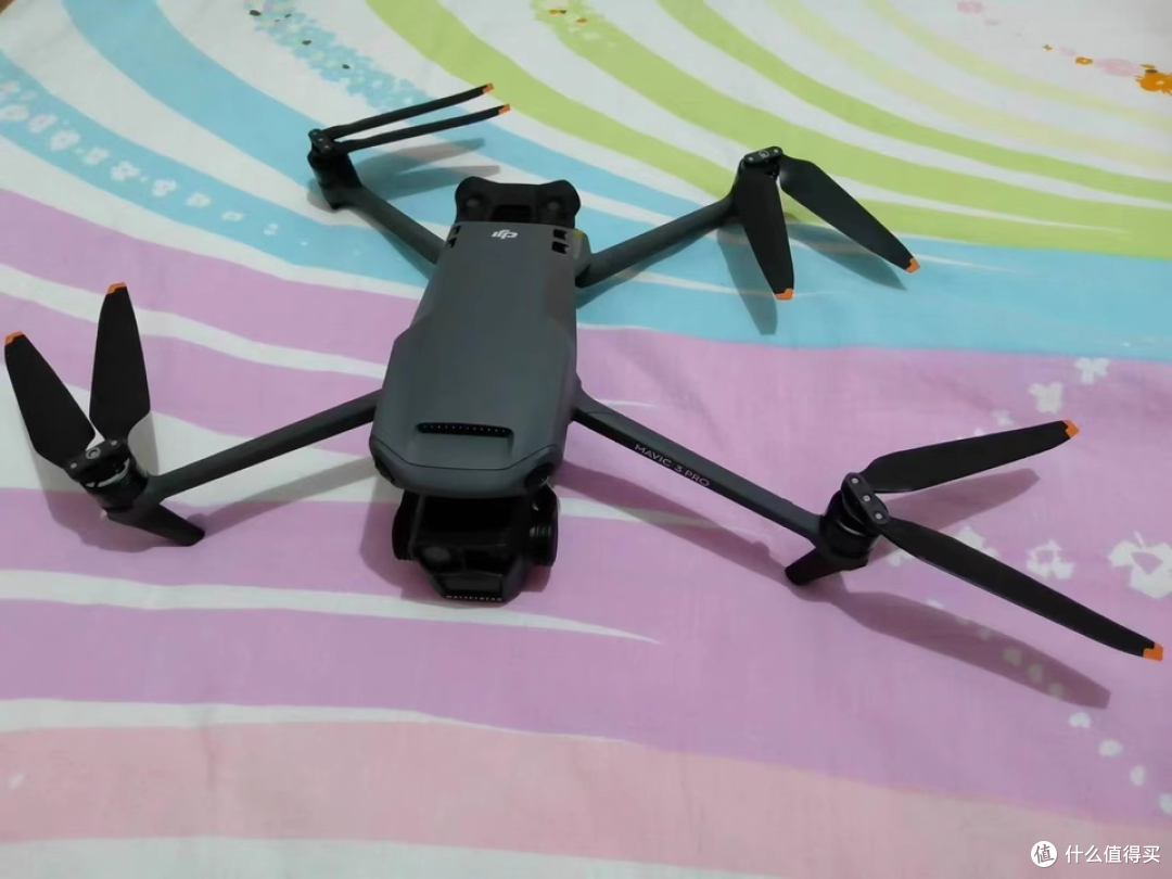 大疆御 3 Pro,解锁演唱会上帝视角