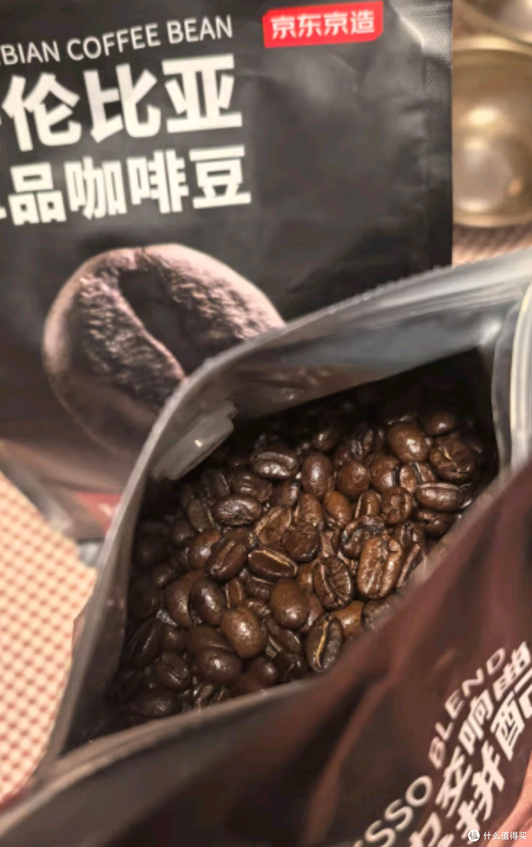 咖啡豆涨价别慌！手把手教你在家搞出9块9同款咖啡。