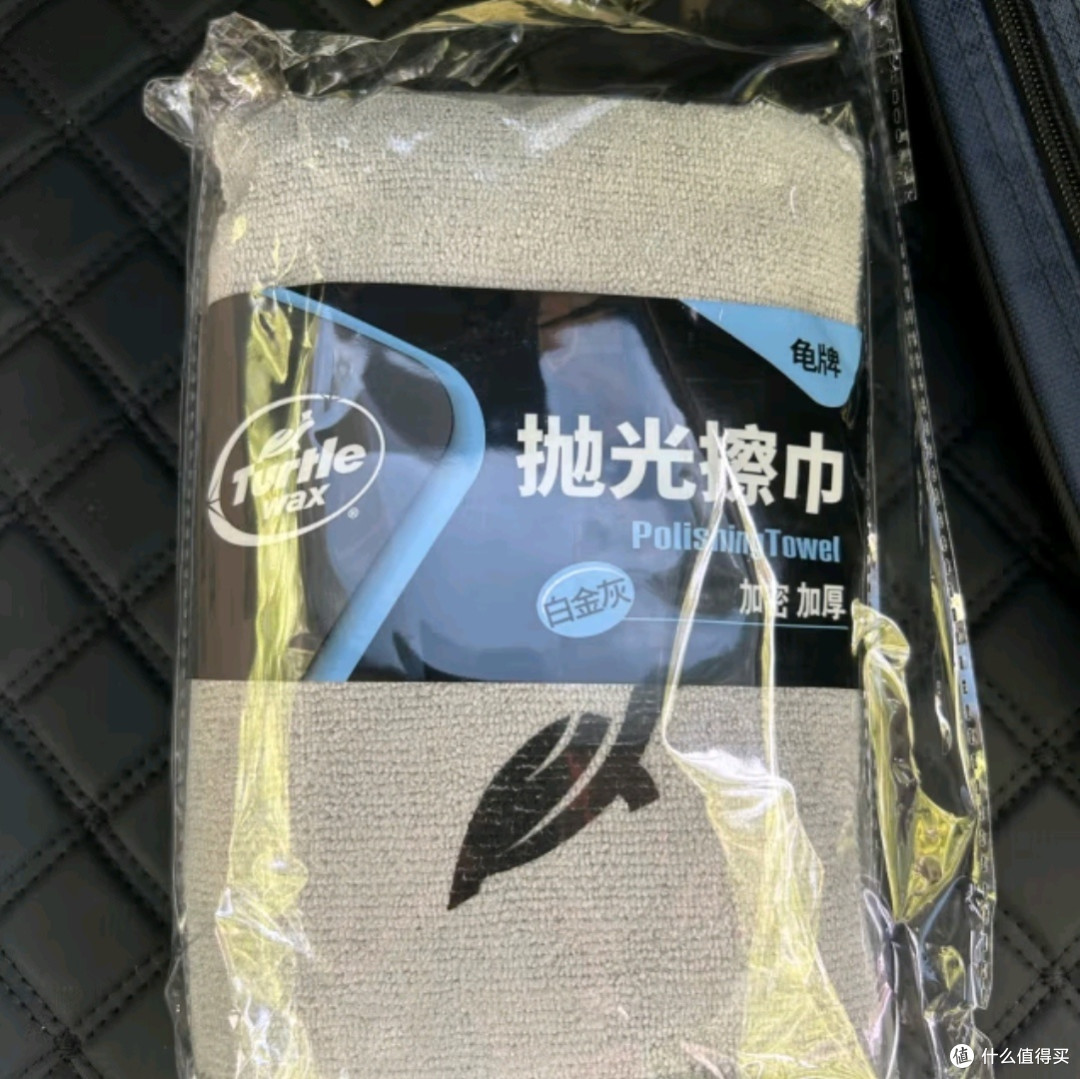 龟牌冰蜡汽车镀膜剂:守护爱车,闪耀如新的秘密武器