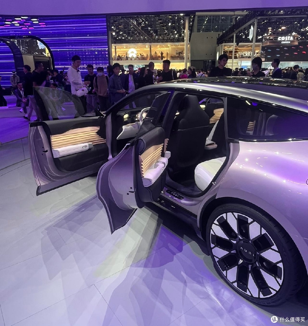 上海车展:奥迪E5 Sportback,豪华电动新势力