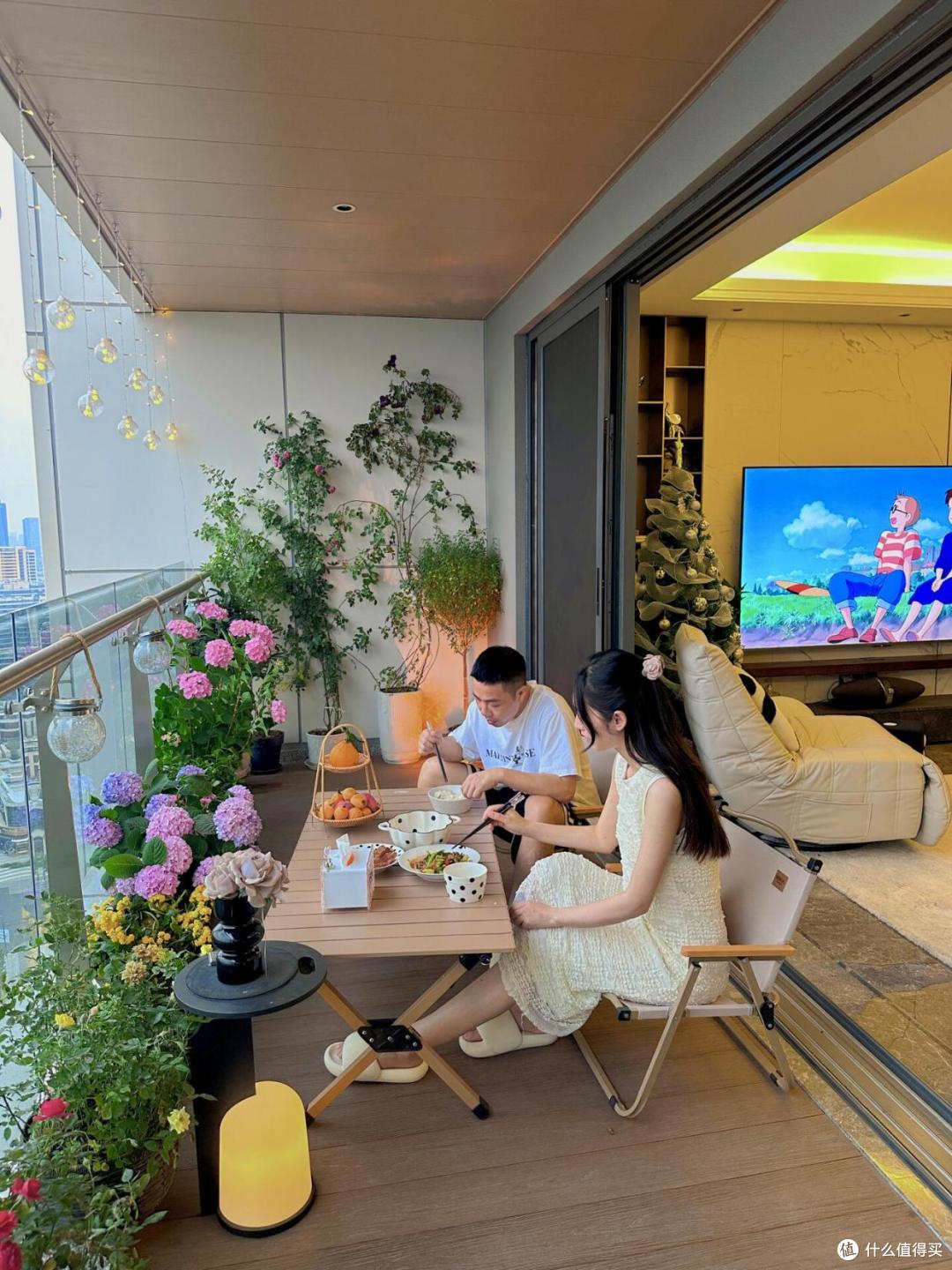 房子70年后归谁?国家明确回应,专家建议:房产证不要写夫妻名字