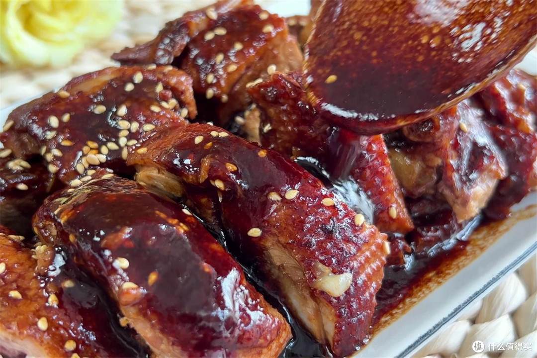 明日谷雨,天热湿气大,牢记:吃1肉,尝2菜,品3茶,准备入夏