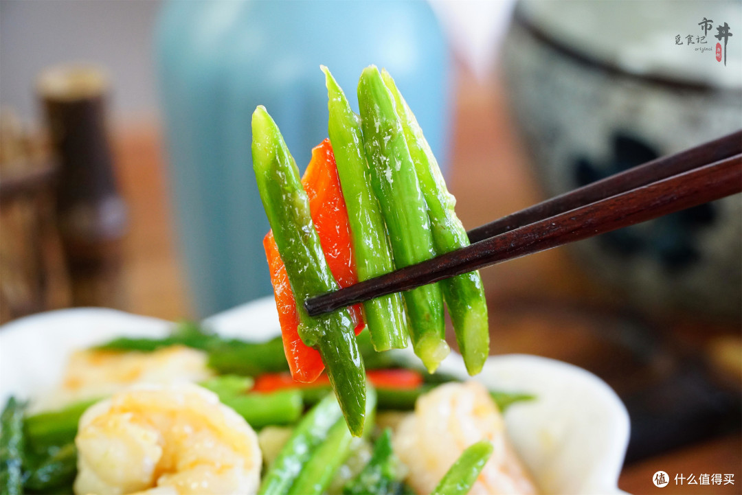 明日谷雨,天热湿气大,牢记:吃1肉,尝2菜,品3茶,准备入夏