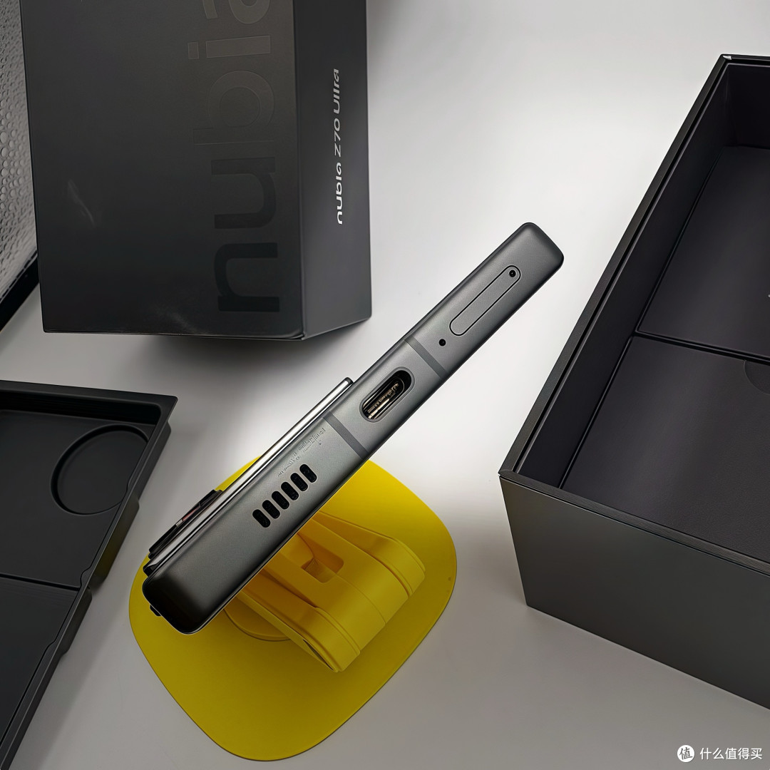 顶配24GB+1TB，6150mAh+IP69+屏下镜头，顶级全面屏旗舰跌至新低