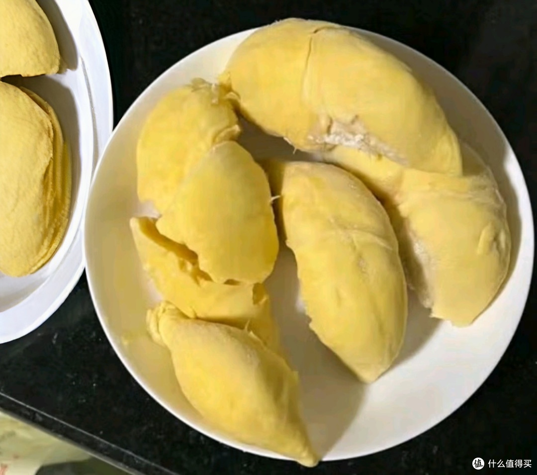 自然树熟榴莲的醇厚口感