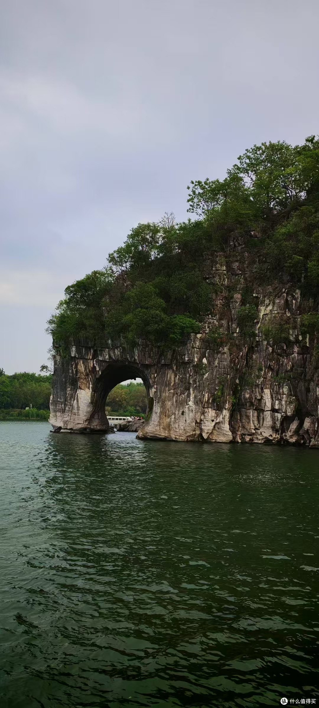 五一假期漓江游：水墨画卷中的和谐美景