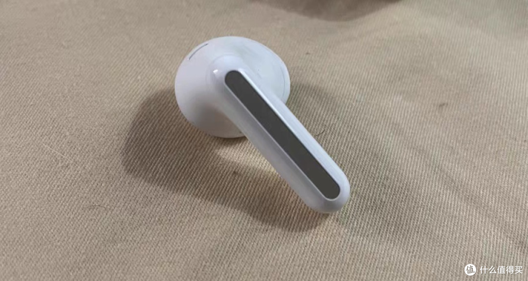 小米Redmi Buds 7S 晴雪白:百元价位的高性价比降噪耳机