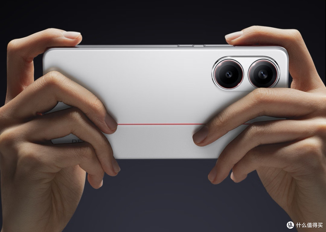 好看又能打的小米REDMI Turbo 4, 防水功能也是超赞的