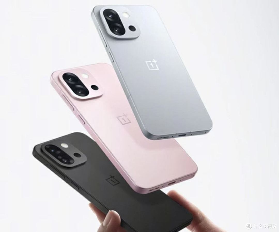 OPPO拳打小米,脚踢三星,小屏旗舰也配6200mAh