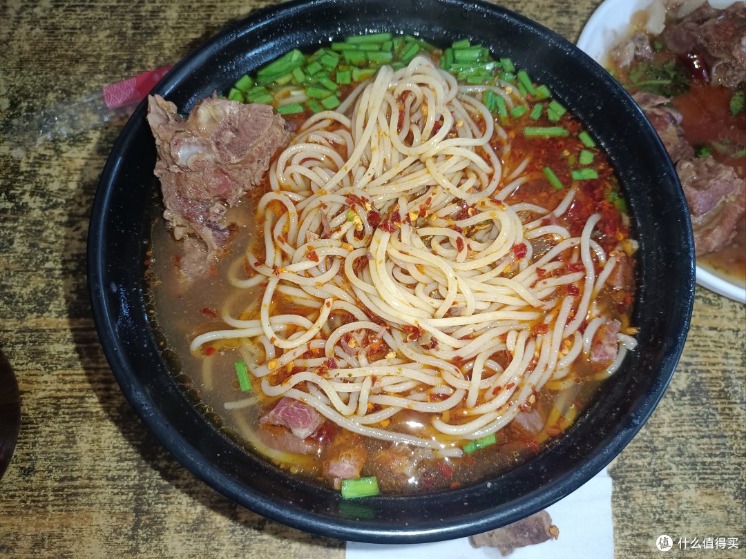 新乡小吃有多野?这10种美味,《舌尖》都来跟拍
