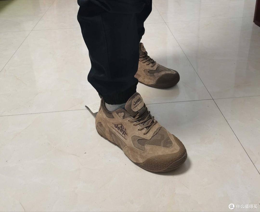 我的徒步装备：Jeep徒步鞋
