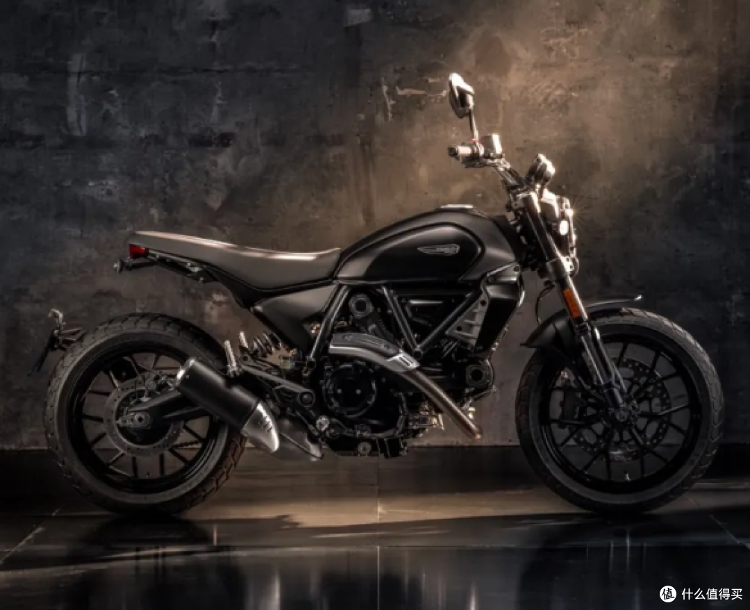 杜卡迪中国于2025年全新款Scrambler Icon Dark摩托车