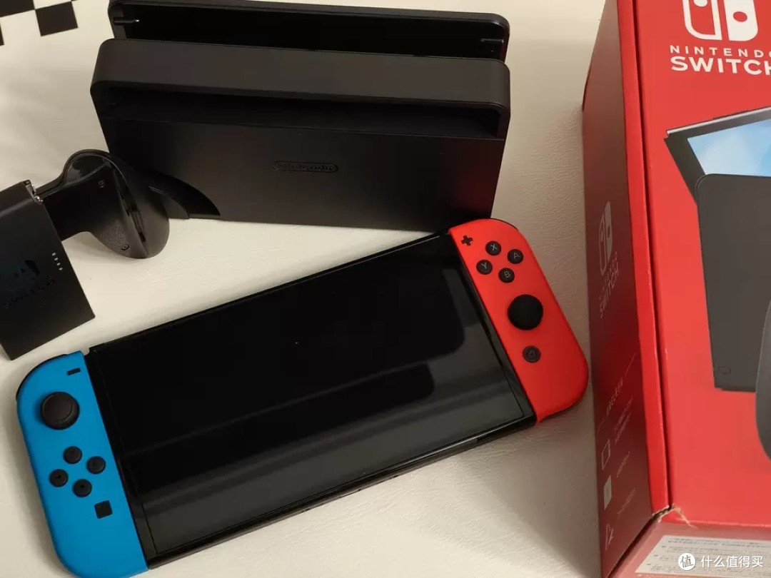 掌上大视界，Switch OLED体验