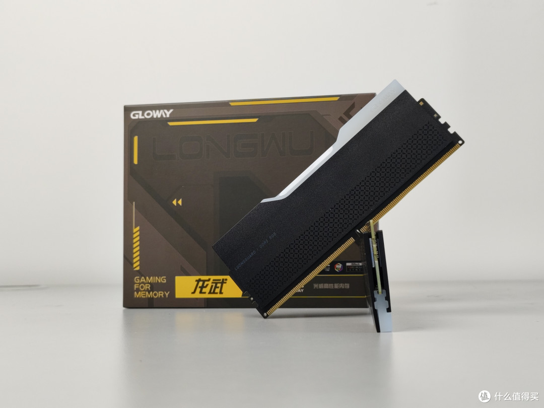 光威龙武 RGB DDR5 24GBX2 6000 C28 内存测评