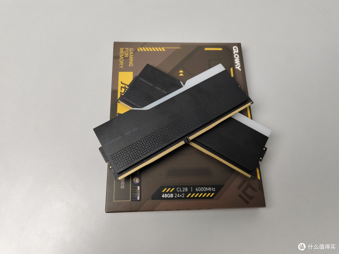 光威龙武 RGB DDR5 24GBX2 6000 C28 内存测评