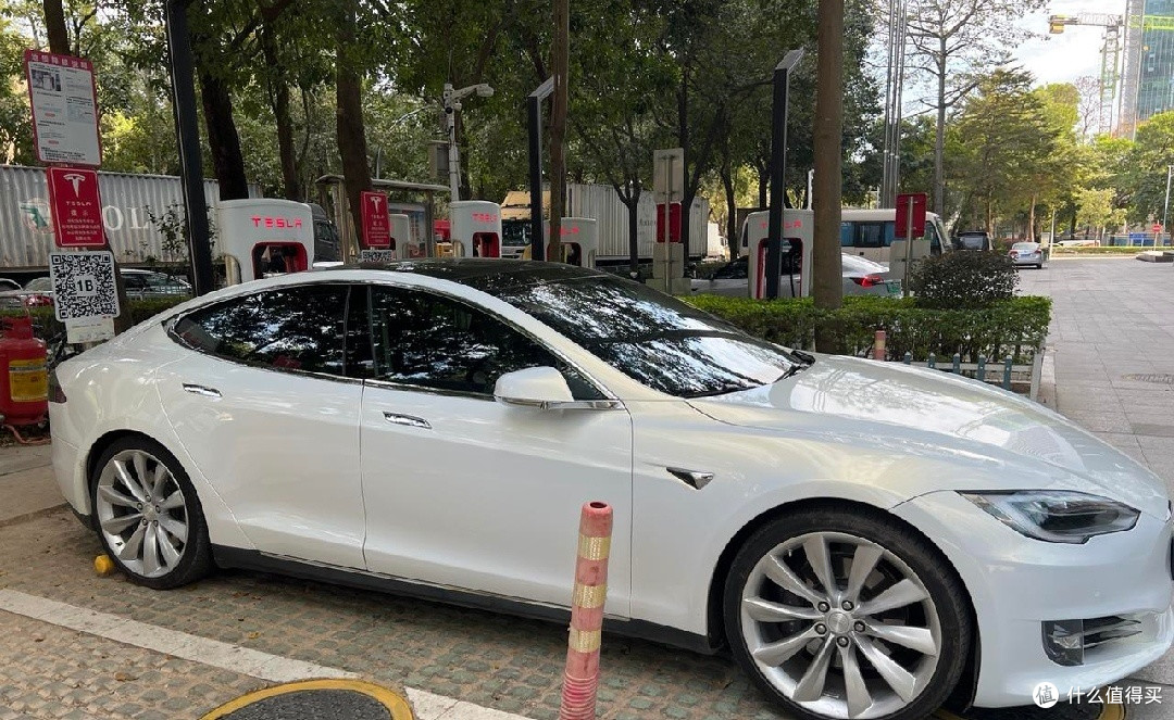2025上海车展新车型大赏:特斯拉新款Model S性能解析