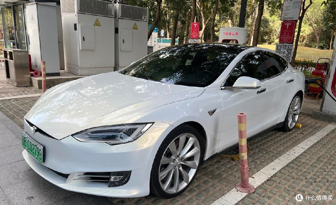 2025上海车展新车型大赏:特斯拉新款Model S性能解析