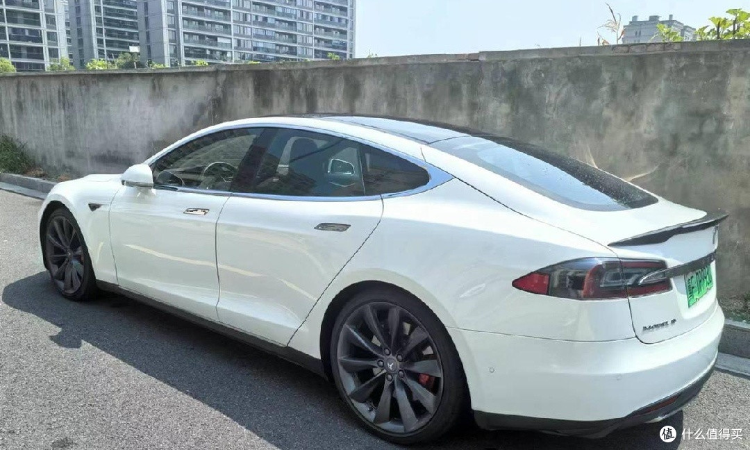 2025上海车展新车型大赏:特斯拉新款Model S性能解析