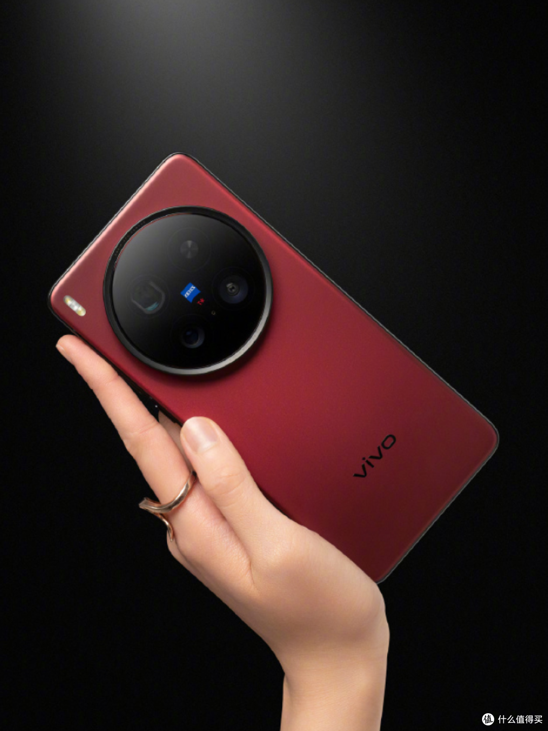 vivo X200 Ultra亮点:2亿长焦领衔影像革命,骁龙8至尊版