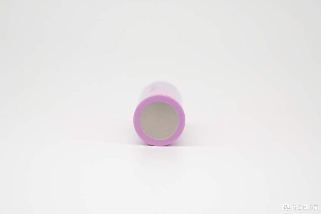 全极耳结构,至高60A放电,比克INR21700-45D全极耳电芯评测