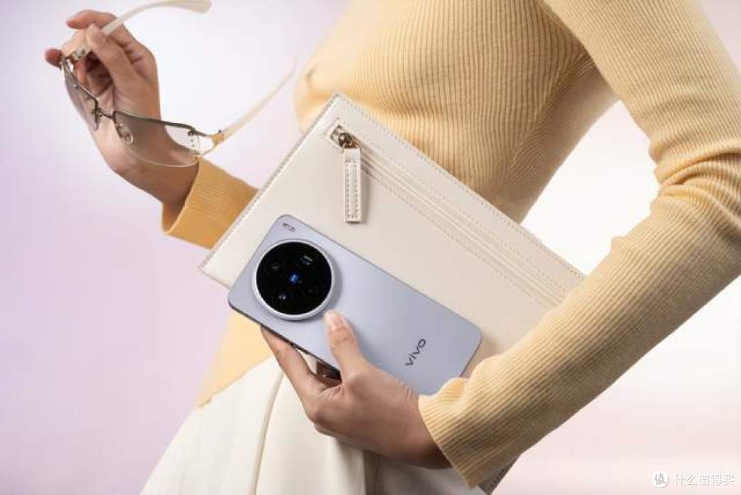vivo X200s将发布,适合哪些人行动?答案:颜值党、拍照党闭眼入