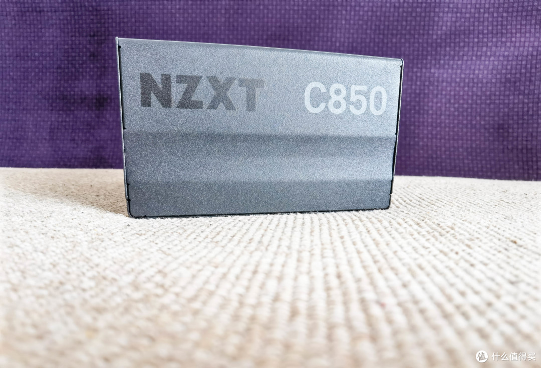 首创水冷连体式风扇，乔思伯TH-360水冷散热器颜值与性能兼顾