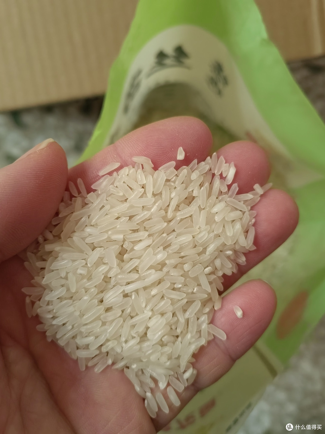 金龙鱼甄选丝苗大米:长江鱼米之乡的天然馈赠!