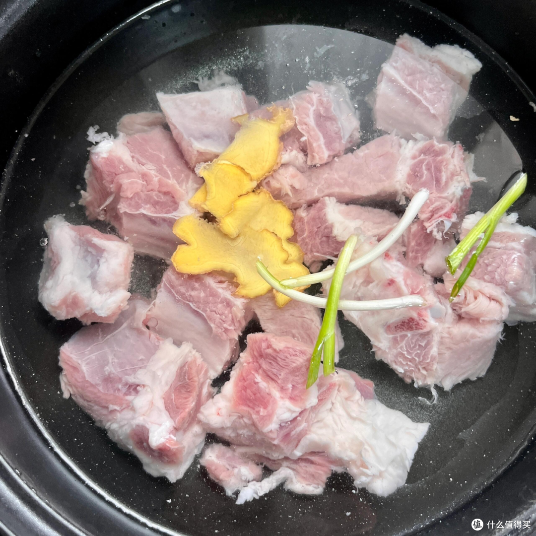 土豆的灵魂做法：排骨土豆炖豆角