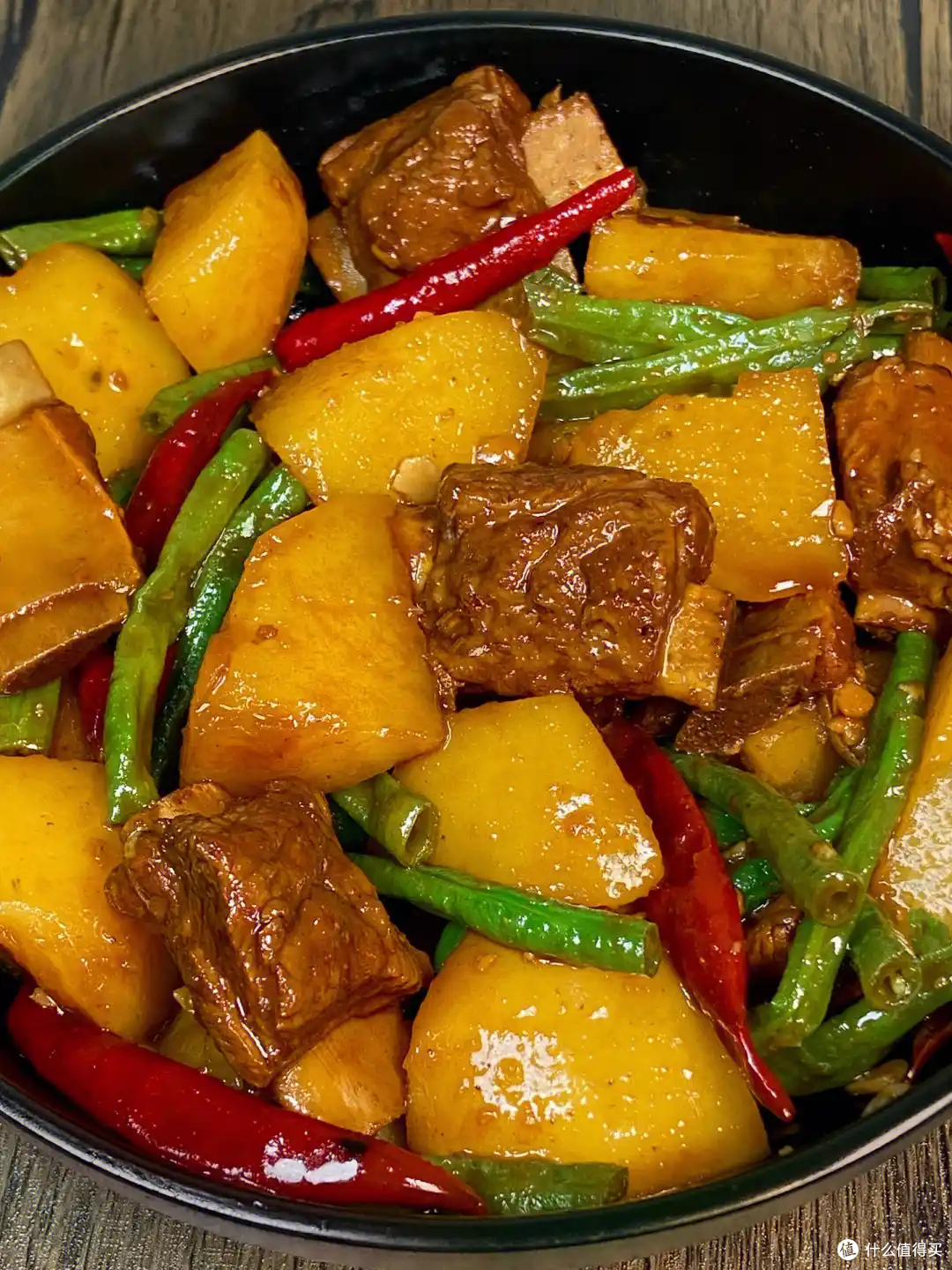 土豆的灵魂做法：排骨土豆炖豆角